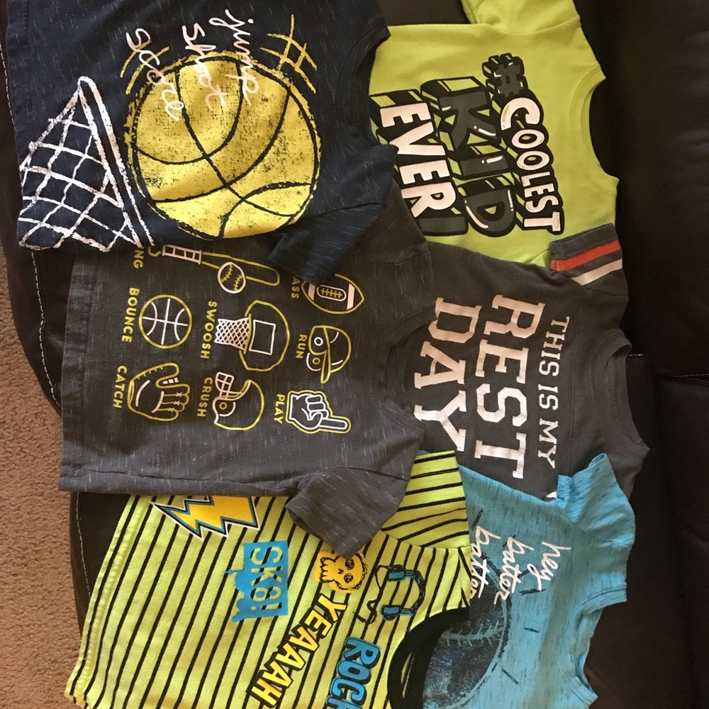 Bundle of 6 size 2t T-shirt's